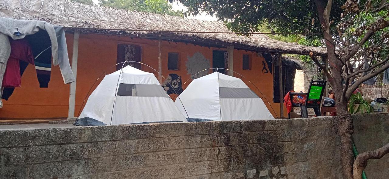 Drunken Monkey Camping Site Hotel Hampi Ngoại thất bức ảnh
